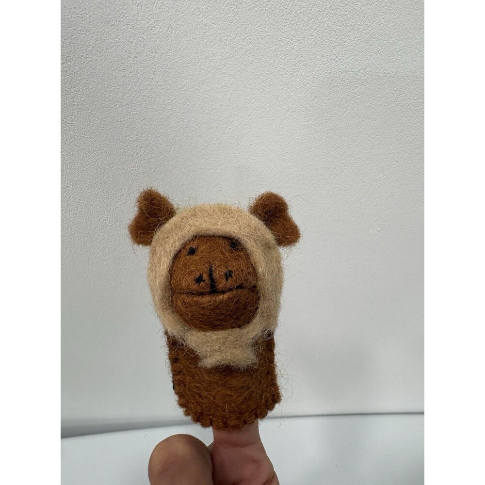 Rachel MacHenry for Samii Artisan Wool/Cotton Finger Puppet